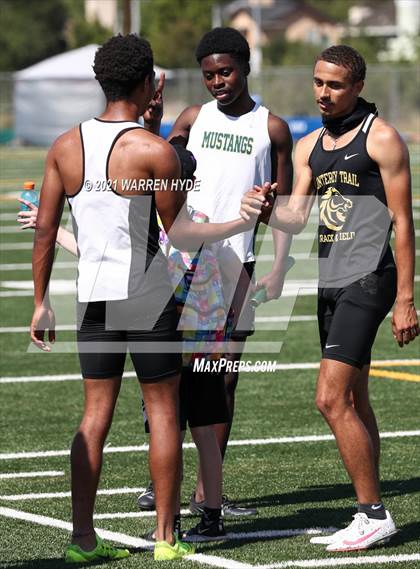 Thumbnail 1 in McClatchy @ Monterey Trail photogallery.