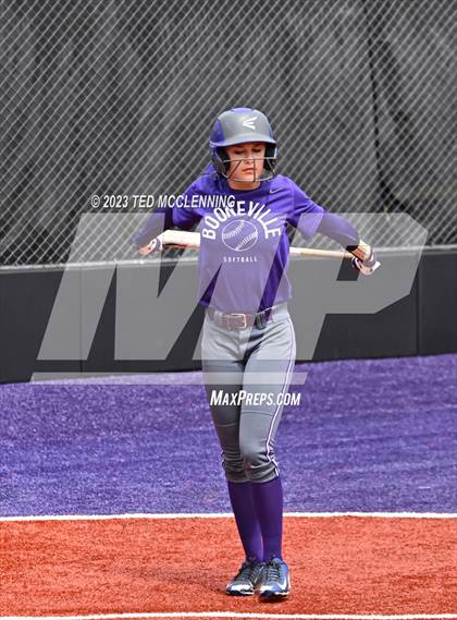 Thumbnail 2 in Atkins vs. Booneville (AAA 3A Final) photogallery.