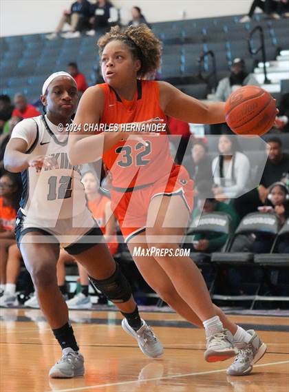 Thumbnail 1 in Bryan vs. Seven Lakes (Aggieland Invitational) photogallery.