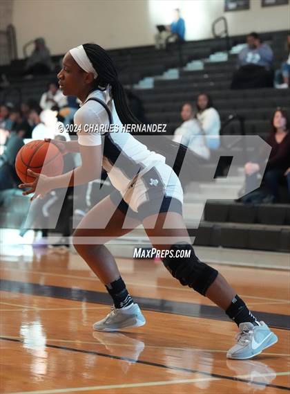 Thumbnail 1 in Bryan vs. Seven Lakes (Aggieland Invitational) photogallery.