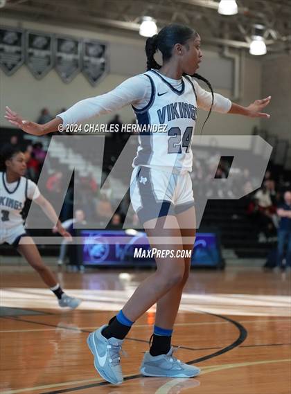 Thumbnail 2 in Bryan vs. Seven Lakes (Aggieland Invitational) photogallery.
