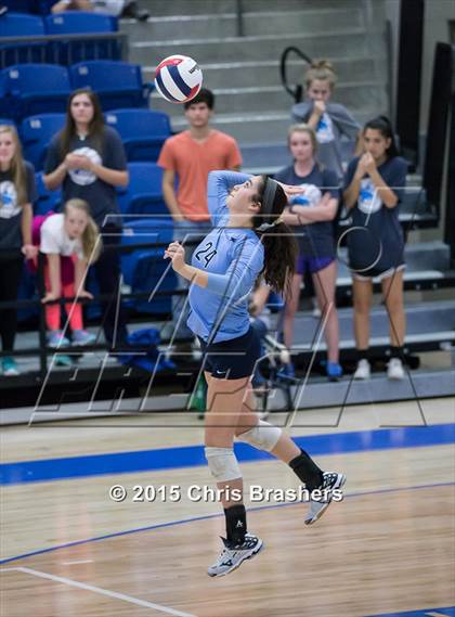 Thumbnail 1 in Har-Ber vs Conway (AAA 7A 2nd Round Playoff) photogallery.