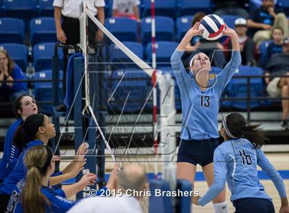 Thumbnail 3 in Har-Ber vs Conway (AAA 7A 2nd Round Playoff) photogallery.