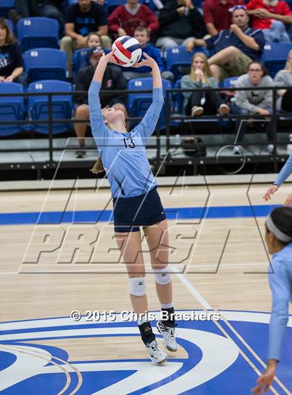 Thumbnail 1 in Har-Ber vs Conway (AAA 7A 2nd Round Playoff) photogallery.