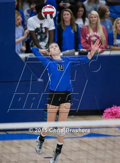 Thumbnail 2 in Har-Ber vs Conway (AAA 7A 2nd Round Playoff) photogallery.