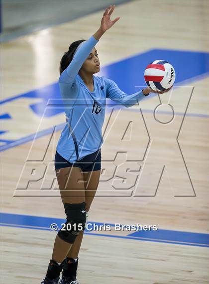 Thumbnail 1 in Har-Ber vs Conway (AAA 7A 2nd Round Playoff) photogallery.