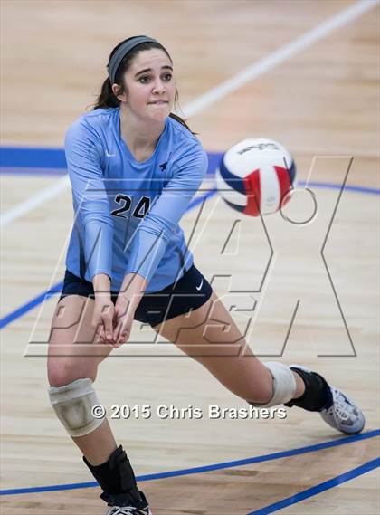 Thumbnail 2 in Har-Ber vs Conway (AAA 7A 2nd Round Playoff) photogallery.