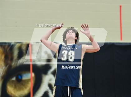 Thumbnail 3 in D'Evelyn vs Mullen photogallery.