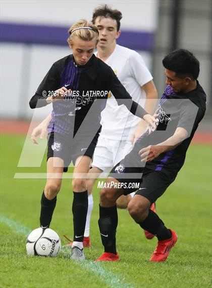 Thumbnail 2 in Honeoye Falls-Lima @ Greece Odyssey photogallery.
