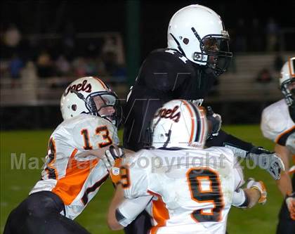 Thumbnail 2 in Shelton @ Xavier photogallery.