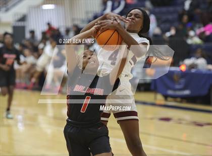 Thumbnail 3 in Baldwin @ Luella photogallery.