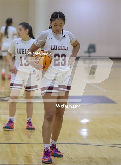 Thumbnail 2 in Baldwin @ Luella photogallery.