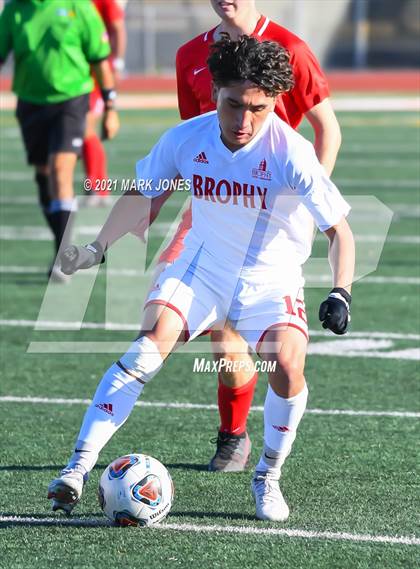 Thumbnail 2 in Brophy College Prep vs. Chaparral (AIA 6A Semifinal) photogallery.
