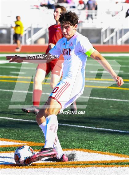 Thumbnail 1 in Brophy College Prep vs. Chaparral (AIA 6A Semifinal) photogallery.