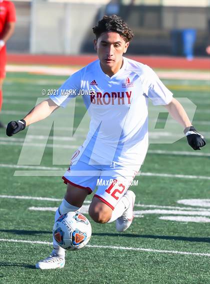 Thumbnail 1 in Brophy College Prep vs. Chaparral (AIA 6A Semifinal) photogallery.