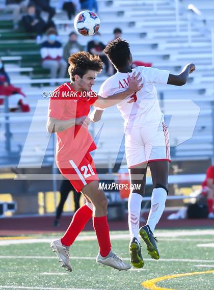 Thumbnail 2 in Brophy College Prep vs. Chaparral (AIA 6A Semifinal) photogallery.