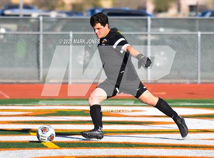 Thumbnail 1 in Brophy College Prep vs. Chaparral (AIA 6A Semifinal) photogallery.