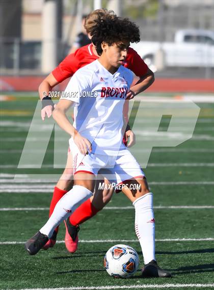 Thumbnail 3 in Brophy College Prep vs. Chaparral (AIA 6A Semifinal) photogallery.
