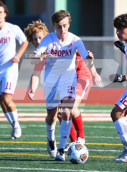 Thumbnail 3 in Brophy College Prep vs. Chaparral (AIA 6A Semifinal) photogallery.