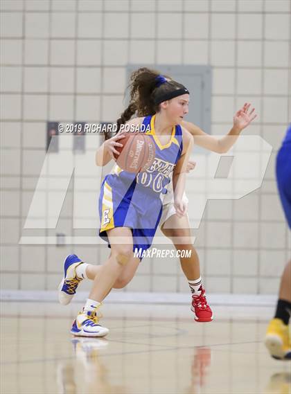 Thumbnail 1 in Exeter @ Kerman (Selma Shootout Tournament) photogallery.