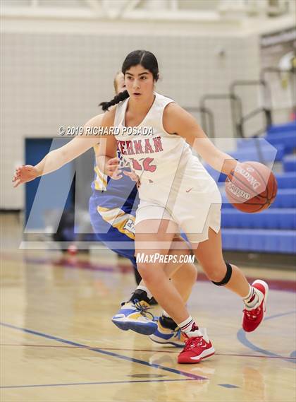 Thumbnail 3 in Exeter @ Kerman (Selma Shootout Tournament) photogallery.