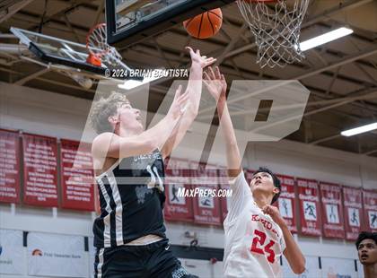 Thumbnail 1 in Kahuku vs Utah Prep (Iolani Classic) photogallery.