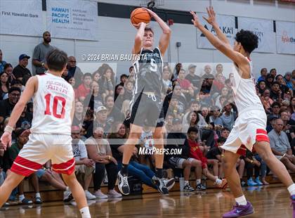 Thumbnail 2 in Kahuku vs Utah Prep (Iolani Classic) photogallery.