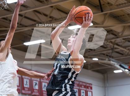 Thumbnail 2 in Kahuku vs Utah Prep (Iolani Classic) photogallery.