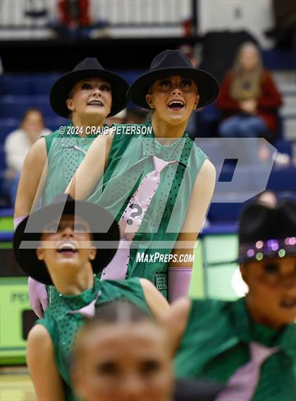 Thumbnail 2 in Ridgeline Aeriettes photogallery.