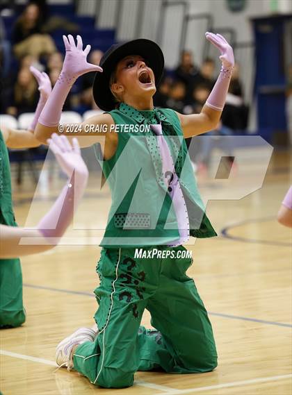 Thumbnail 1 in Ridgeline Aeriettes photogallery.
