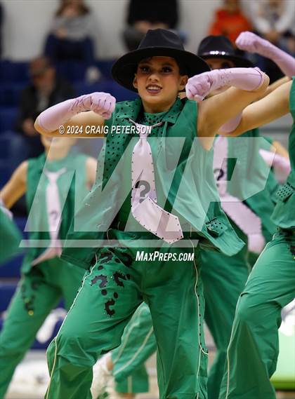 Thumbnail 2 in Ridgeline Aeriettes photogallery.