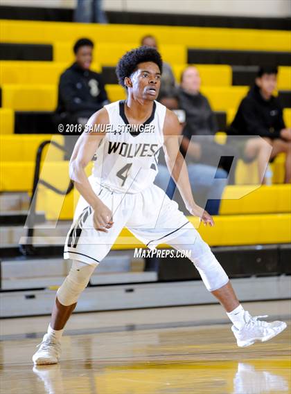 Thumbnail 3 in Hayward vs. American Canyon (Chabot MLK Classic Showcase) photogallery.