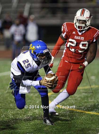 Thumbnail 2 in Hutchinson @ Maize photogallery.
