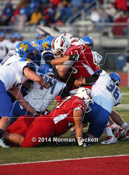 Thumbnail 1 in Hutchinson @ Maize photogallery.