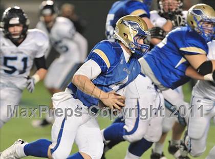 Thumbnail 1 in Bellarmine vs. Santa Margarita (CIF State D1 Final) photogallery.