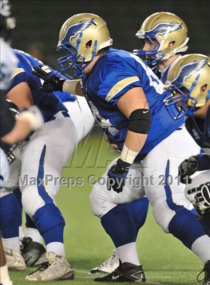 Thumbnail 3 in Bellarmine vs. Santa Margarita (CIF State D1 Final) photogallery.