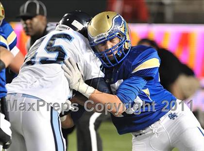 Thumbnail 2 in Bellarmine vs. Santa Margarita (CIF State D1 Final) photogallery.
