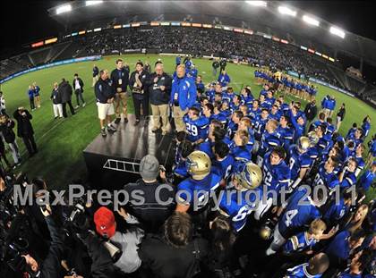 Thumbnail 2 in Bellarmine vs. Santa Margarita (CIF State D1 Final) photogallery.