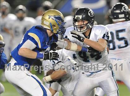 Thumbnail 3 in Bellarmine vs. Santa Margarita (CIF State D1 Final) photogallery.