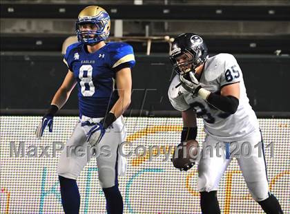 Thumbnail 3 in Bellarmine vs. Santa Margarita (CIF State D1 Final) photogallery.