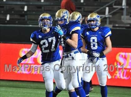 Thumbnail 3 in Bellarmine vs. Santa Margarita (CIF State D1 Final) photogallery.