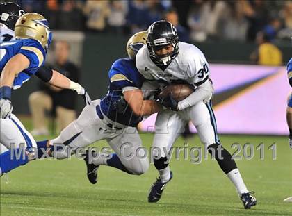 Thumbnail 2 in Bellarmine vs. Santa Margarita (CIF State D1 Final) photogallery.