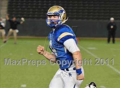 Thumbnail 2 in Bellarmine vs. Santa Margarita (CIF State D1 Final) photogallery.