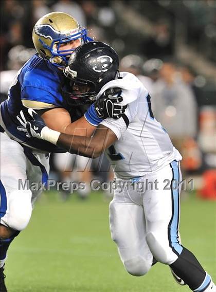 Thumbnail 1 in Bellarmine vs. Santa Margarita (CIF State D1 Final) photogallery.