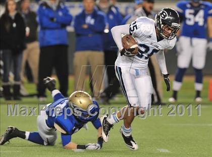 Thumbnail 3 in Bellarmine vs. Santa Margarita (CIF State D1 Final) photogallery.