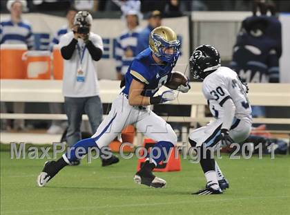 Thumbnail 1 in Bellarmine vs. Santa Margarita (CIF State D1 Final) photogallery.
