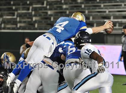 Thumbnail 1 in Bellarmine vs. Santa Margarita (CIF State D1 Final) photogallery.
