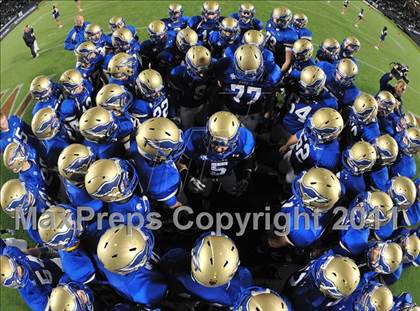 Thumbnail 3 in Bellarmine vs. Santa Margarita (CIF State D1 Final) photogallery.