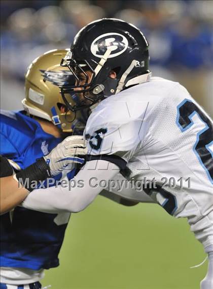 Thumbnail 1 in Bellarmine vs. Santa Margarita (CIF State D1 Final) photogallery.