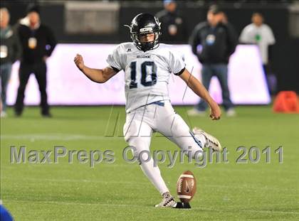 Thumbnail 3 in Bellarmine vs. Santa Margarita (CIF State D1 Final) photogallery.